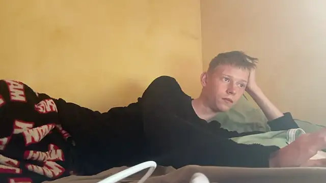 dreamy devi1 online show from April 18, 2026, 11:12 am