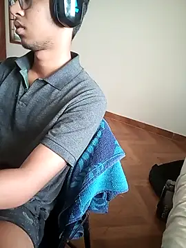 letsplaygame online show from April 13, 2026, 5:11 am