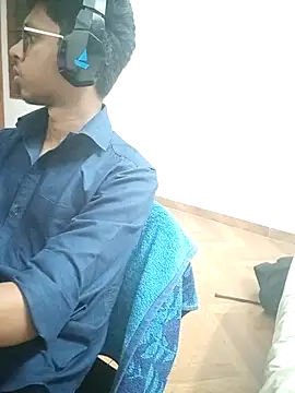 letsplaygame online show from April 13, 2026, 5:28 pm