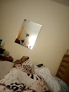 maicolvalejo4444 online show from April 4, 2026, 7:48 am