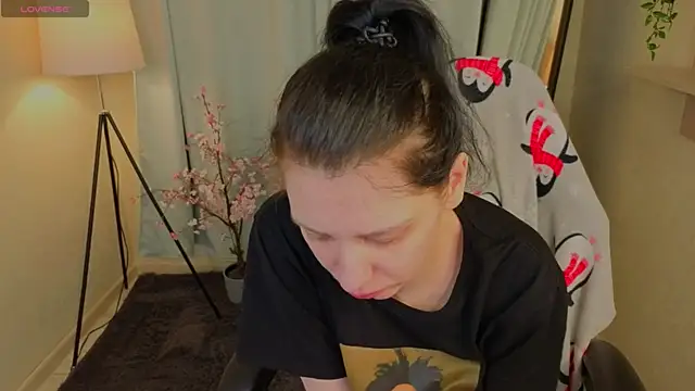 Ophyrix online show from April 11, 2026, 10:19 am