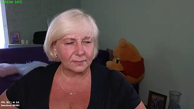 Snapshot of Milane_Milky chatting on July 14, 2026, 10:21 am Milane Milky online show from July 14, 2026, 10:21 am