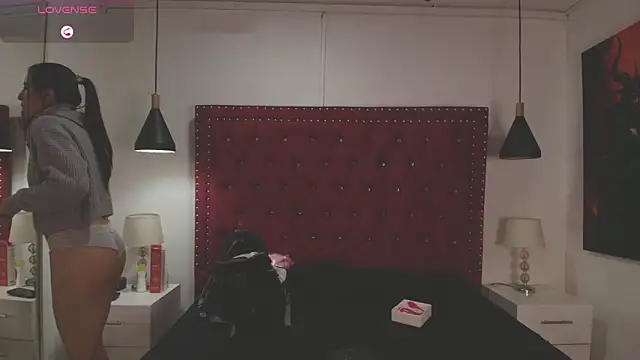 Jack and Emma  online show from April 6, 2026, 12:39 pm