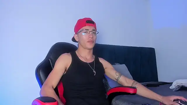 Dominik Blake online show from April 13, 2026, 6:17 am