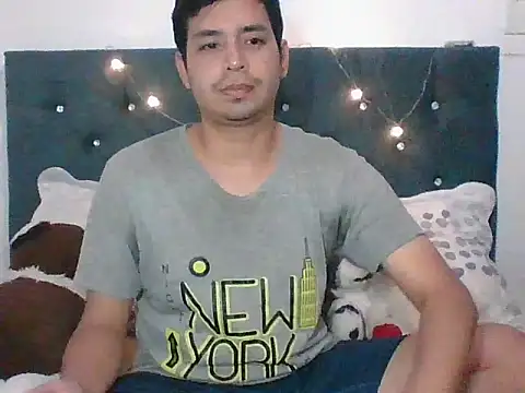 Ian-yin08 online show from April 19, 2026, 12:11 am