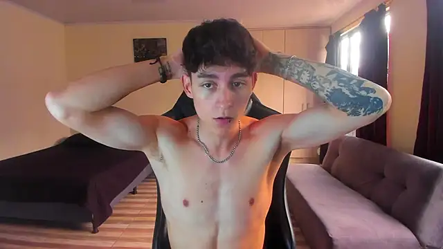 Snapshot of Luke_Chill chatting on April 23, 2026, 5:14 pm Luke Chill online show from April 23, 2026, 5:14 pm