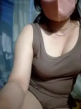 Mi-Naney online show from April 15, 2026, 10:43 pm