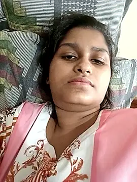 Snapshot of Jerin_Couple61 chatting on May 3, 2026, 6:40 am Jerin Couple61 online show from May 3, 2026, 6:40 am