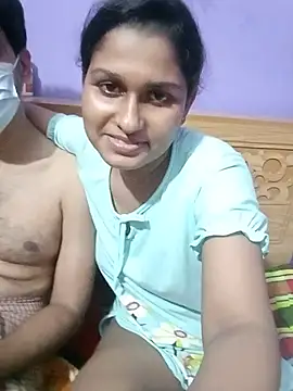 Snapshot of Jerin_Couple61 chatting on July 13, 2026, 10:42 pm Jerin Couple61 online show from July 13, 2026, 10:42 pm