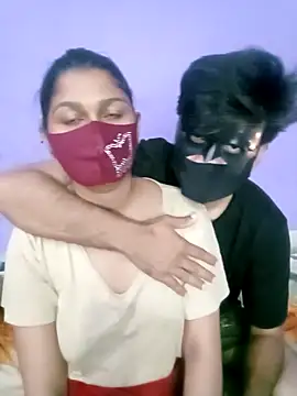 Jerin Couple61 online show from April 17, 2026, 3:31 am