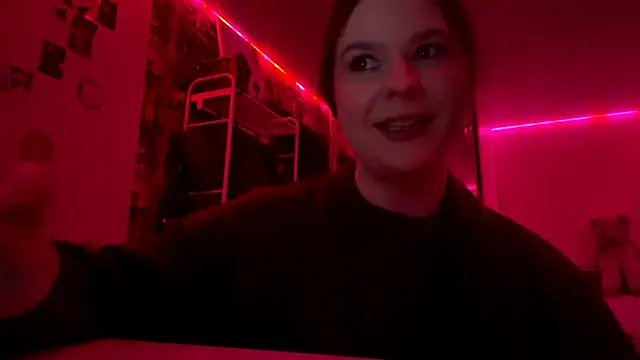 FordedCrier online show from April 24, 2026, 6:21 pm