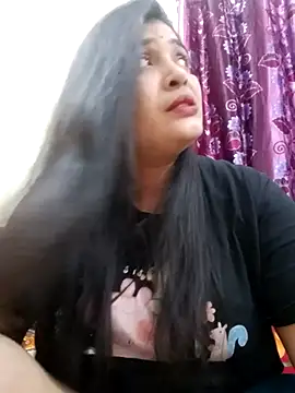 Joya-22 online show from April 17, 2026, 8:55 pm