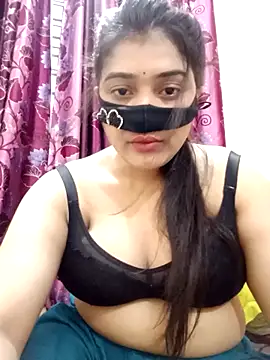 Joya-22 online show from April 4, 2026, 8:26 pm