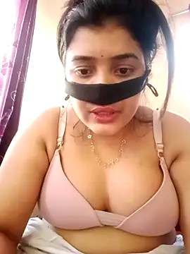 Joya-22 online show from April 11, 2026, 11:03 am