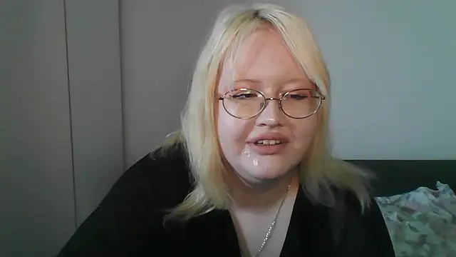 Elayne Sweet online show from April 13, 2026, 8:07 am