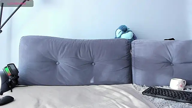 Recklessalanx online show from April 1, 2026, 4:47 am