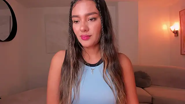 SophieWatsonX online show from April 30, 2026, 2:46 pm