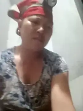 jikey-bibi online show from April 15, 2026, 8:53 pm