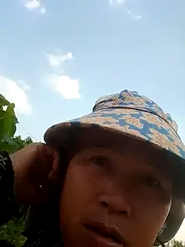 jikey-bibi online show from April 11, 2026, 12:07 am