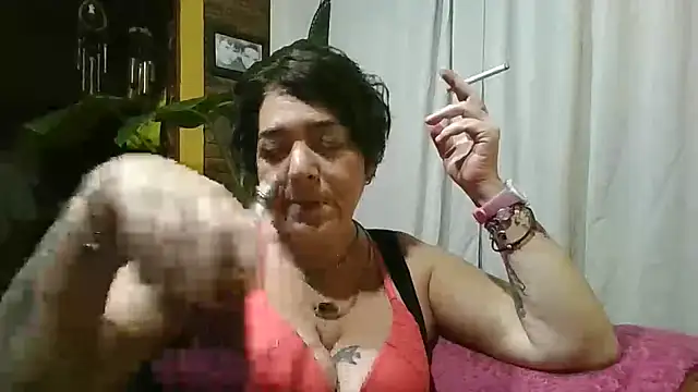 Snapshot of relaxnamaste chatting on June 7, 2026, 5:01 am relaxnamaste online show from June 7, 2026, 5:01 am