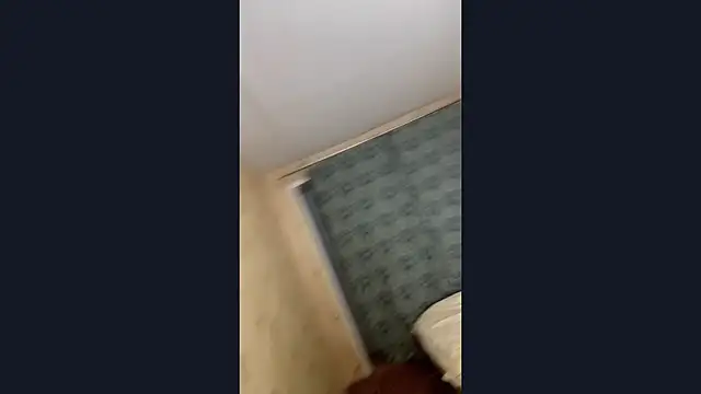 Barbie Aria online show from April 16, 2026, 9:39 pm