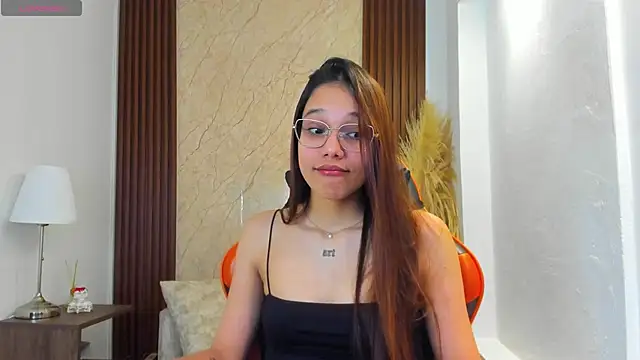 Vi zzy online show from April 4, 2026, 7:09 pm