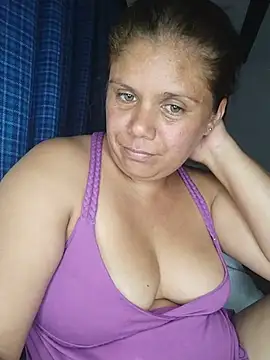 Zafiro MD online show from July 16, 2026, 1:57 am