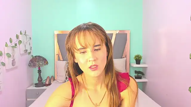 Snapshot of Alina_Valmont chatting on June 3, 2026, 2:07 pm Alina Valmont online show from June 3, 2026, 2:07 pm