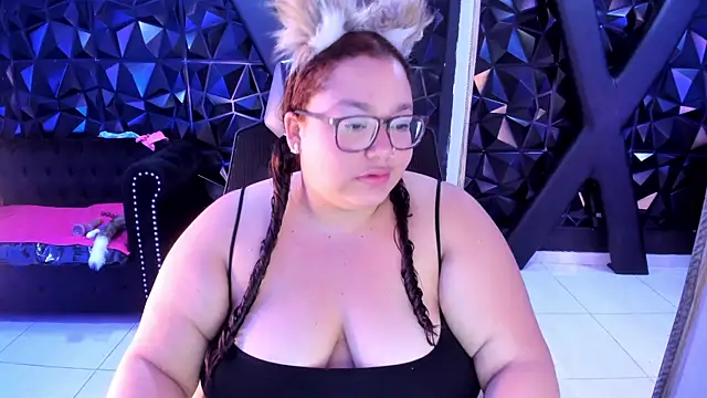 Snapshot of AbbyRogers1 chatting on May 26, 2026, 4:54 am AbbyRogers1 online show from May 26, 2026, 4:54 am