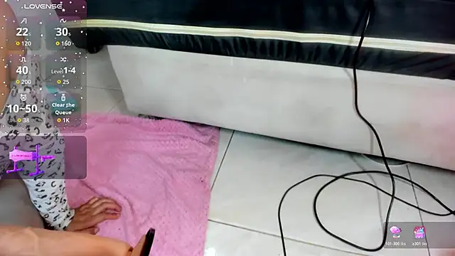 Snapshot of Saray_42 chatting on June 12, 2026, 3:04 am Saray 42 online show from June 12, 2026, 3:04 am