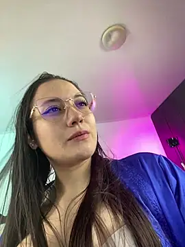 Abby pink  online show from June 4, 2026, 1:32 am
