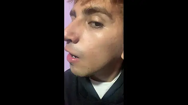 JeremySanders1  online show from April 12, 2026, 4:05 am