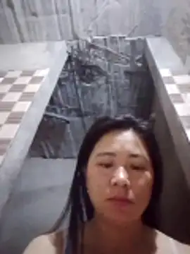 kiss-my online show from April 7, 2026, 10:44 pm