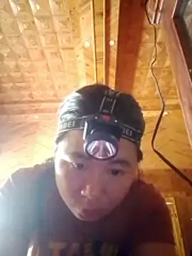 kiss-my online show from April 3, 2026, 2:18 am