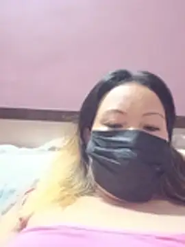 Snapshot of Bristy_BigBoobs chatting on July 5, 2026, 4:58 pm Bristy BigBoobs online show from July 5, 2026, 4:58 pm