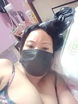 Bristy BigBoobs online show from April 4, 2026, 12:06 am