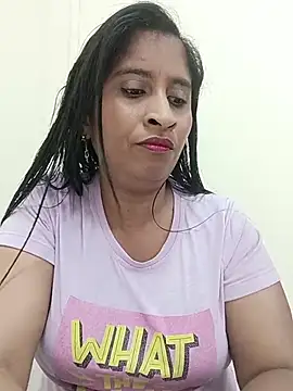 Snapshot of SofiaMendez1_ chatting on June 4, 2026, 4:44 pm SofiaMendez1 online show from June 4, 2026, 4:44 pm