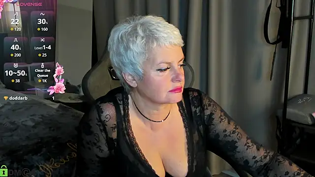 Linda Zef1r online show from May 16, 2026, 1:48 am