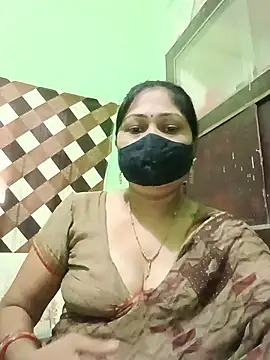 Snapshot of Pinki-girl chatting on July 17, 2026, 5:48 am Pinki-girl online show from July 17, 2026, 5:48 am