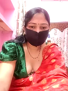 Pinki-girl online show from May 9, 2026, 4:49 am