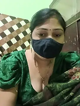 Snapshot of Pinki-girl chatting on July 7, 2026, 5:32 am Pinki-girl online show from July 7, 2026, 5:32 am