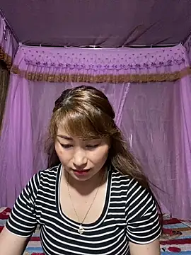 Snapshot of Ava_xxx chatting on May 28, 2026, 2:34 pm Ava xxx online show from May 28, 2026, 2:34 pm