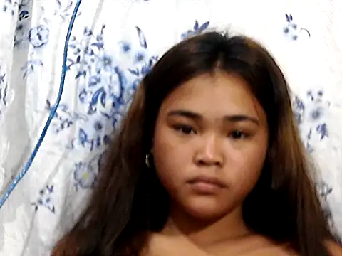 AsianPinay18 online show from April 7, 2026, 10:44 pm