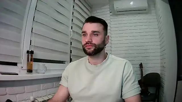 DaddySlava online show from April 7, 2026, 6:10 pm