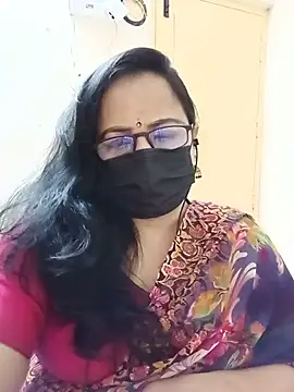 monisha cam online show from July 7, 2026, 6:22 pm