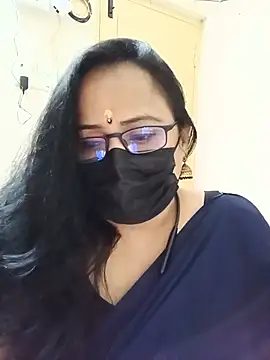 monisha cam online show from July 14, 2026, 4:24 pm
