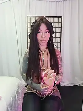Polina P online show from May 17, 2026, 10:59 am