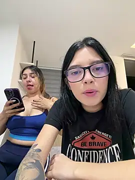 luna swee online show from April 22, 2026, 12:50 am