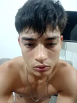 Snapshot of Thebestboyhot chatting on May 24, 2026, 4:01 am Thebestboyhot online show from May 24, 2026, 4:01 am