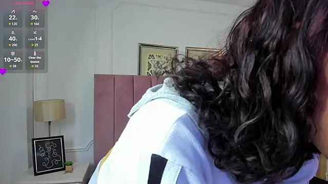 Snapshot of Alexa_fox669 chatting on June 12, 2026, 1:20 pm Alexa fox669 online show from June 12, 2026, 1:20 pm